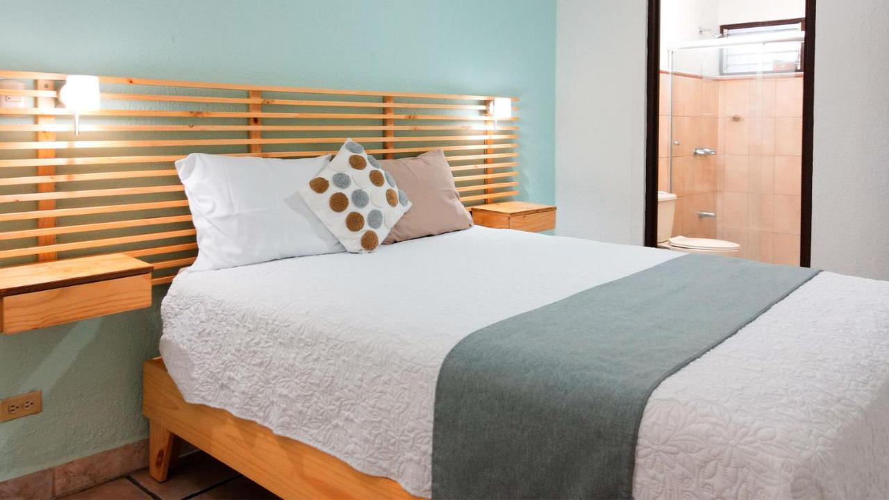 Trebol Amarillo Bed & Breakfast Escazú 외부 사진
