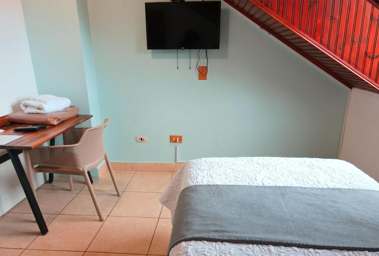 Trebol Amarillo Bed & Breakfast Escazú 외부 사진