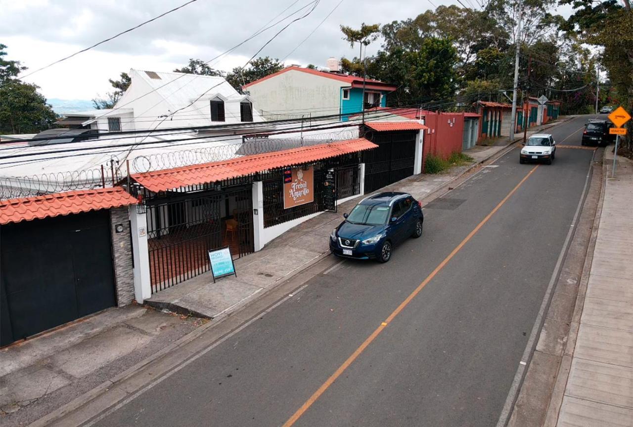 Trebol Amarillo Bed & Breakfast Escazú 외부 사진