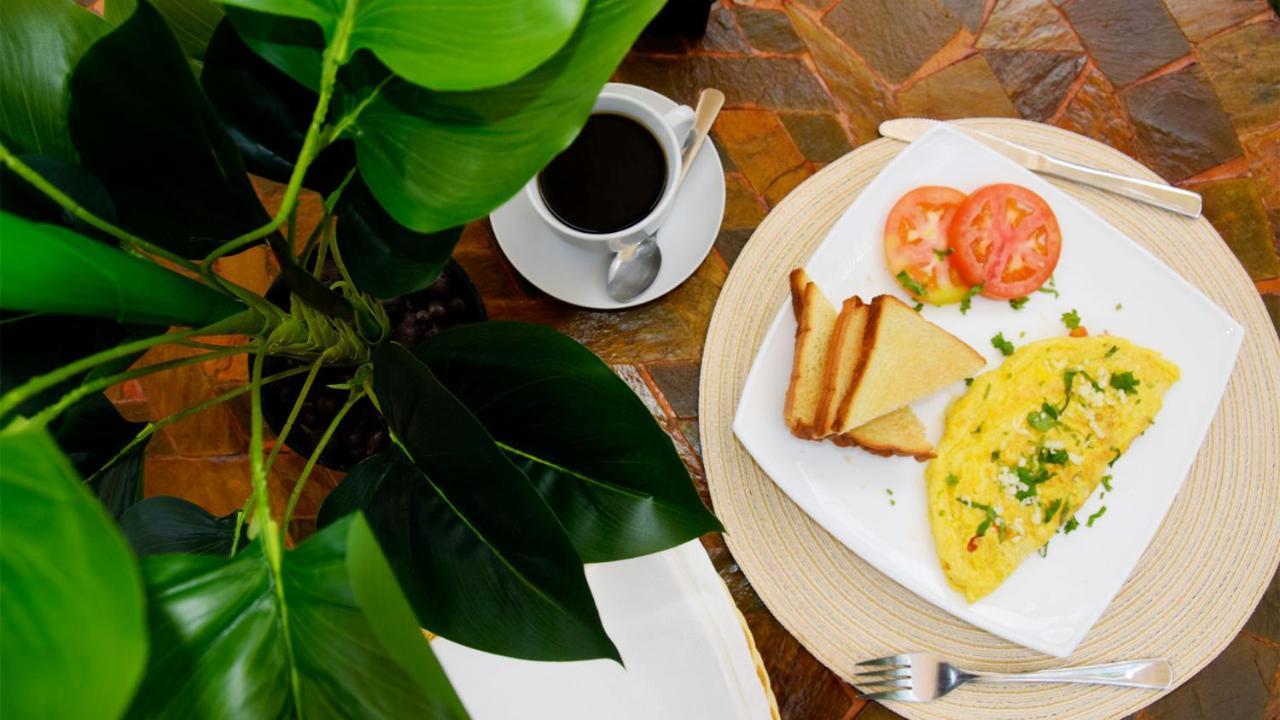 Trebol Amarillo Bed & Breakfast Escazú 외부 사진